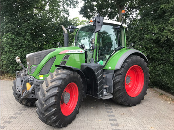 Traktor FENDT 720 Vario