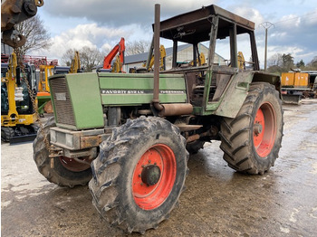 Traktor FENDT Favorit 612