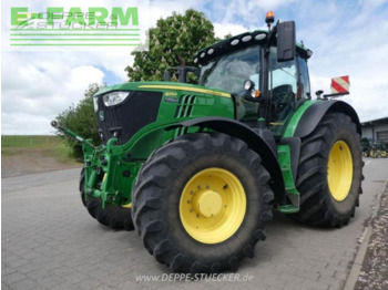 Traktor JOHN DEERE 6215R