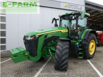 Traktor JOHN DEERE