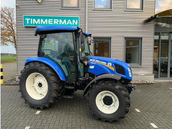 Traktor NEW HOLLAND