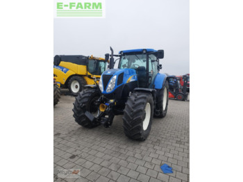 Traktor NEW HOLLAND T6000