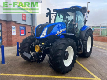 Traktor NEW HOLLAND T6