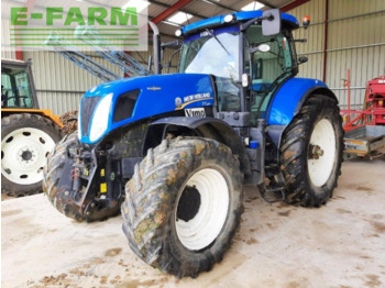 Traktor NEW HOLLAND T7.250