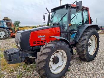 zemědělský traktor Valmet 6800
