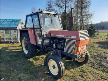 Traktor URSUS