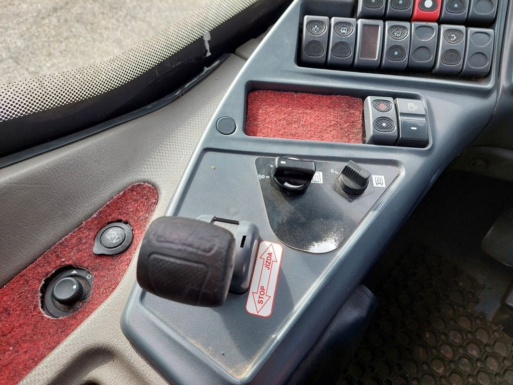 Autobus příměstský Irisbus Crossway Low Entry Irisbus Crossway Low Entry