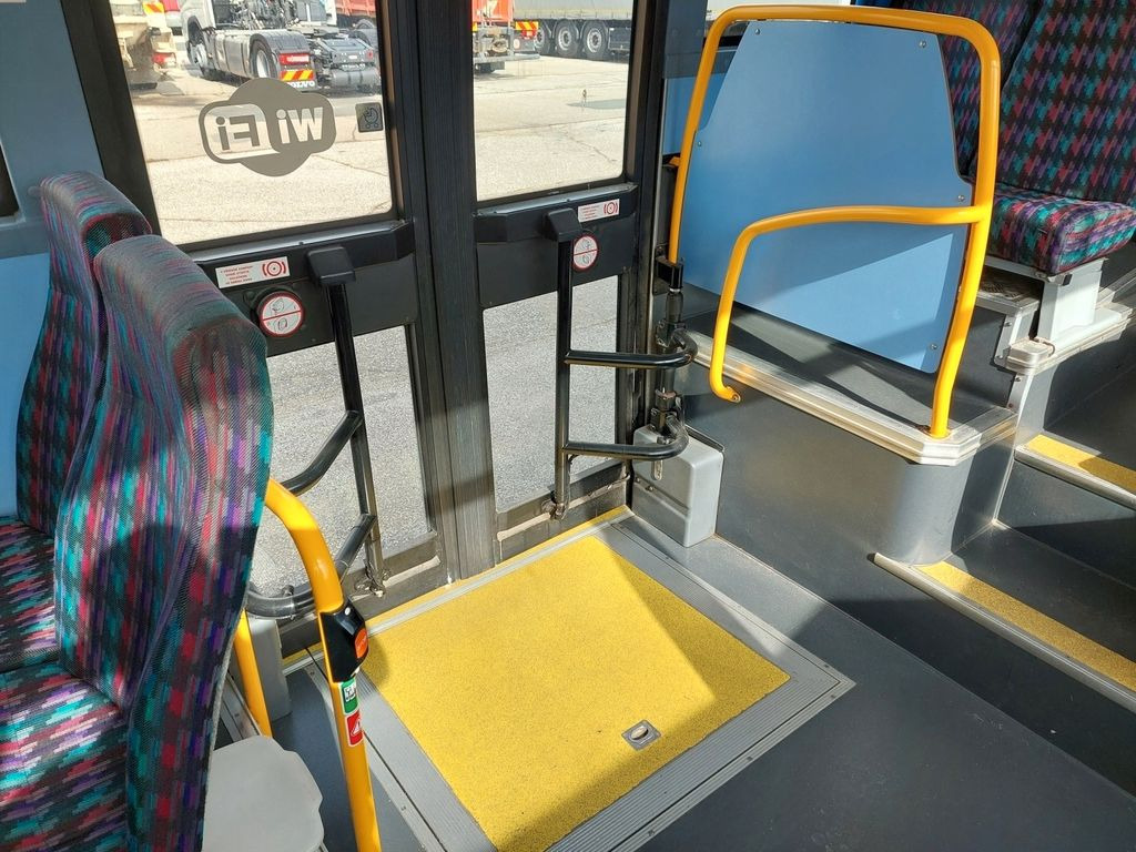 Autobus příměstský Irisbus Crossway Low Entry Irisbus Crossway Low Entry