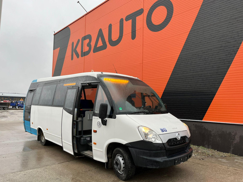Iveco Indcar Wing 28 SEATS / EURO 5 / AC / AUXILIARY HEATING / WHEELCHAIR RAMP leasing Iveco Indcar Wing 28 SEATS / EURO 5 / AC / AUXILIARY HEATING / WHEELCHAIR RAMP: obrázek 1