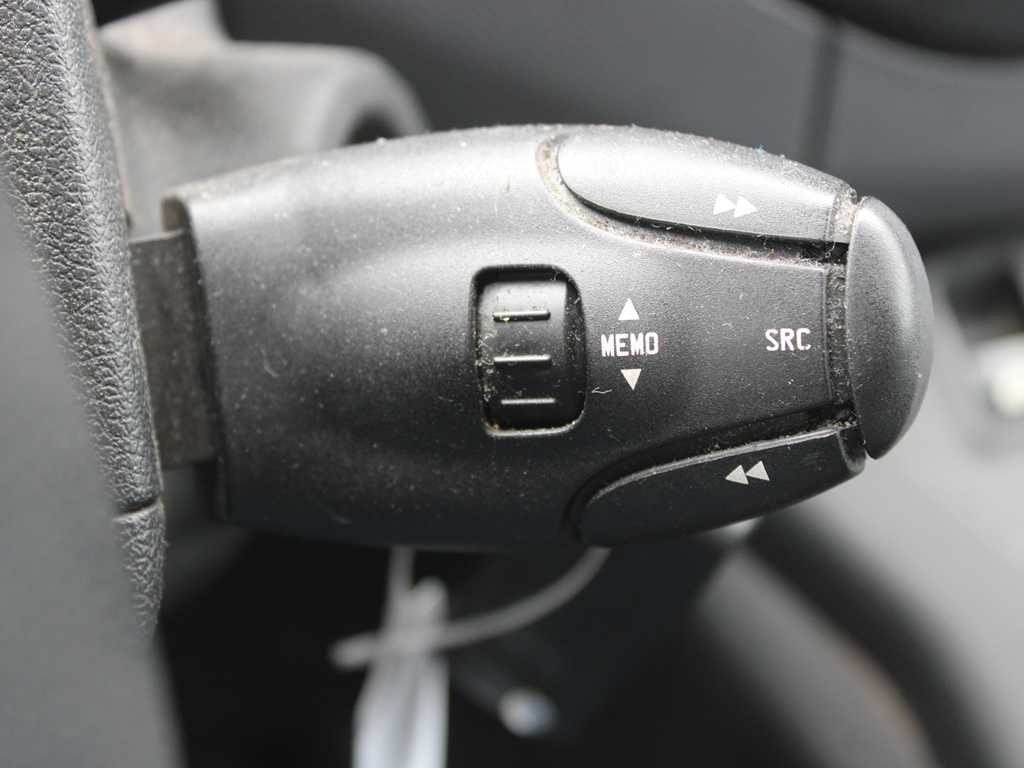 Chladící dodávka Peugeot PEUGEOT PARTNER, 4X4, CARRIER NEOS 100
