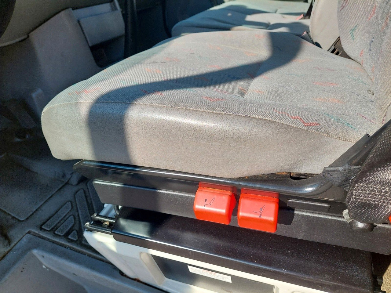 Dodávka skřín Volkswagen LT Kasten-Kombi 35 L2H2 Hochraum