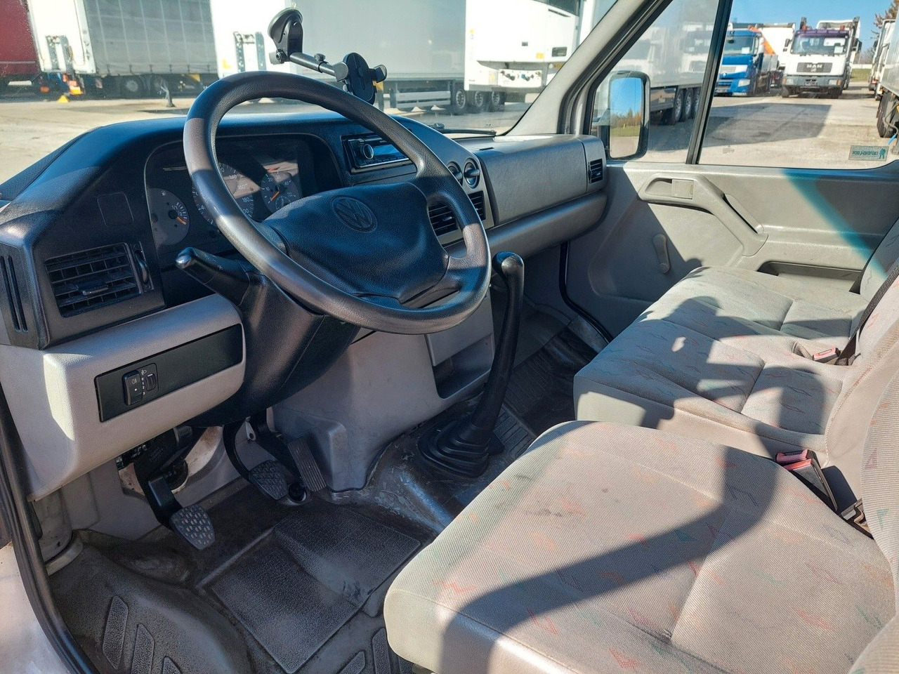 Dodávka skřín Volkswagen LT Kasten-Kombi 35 L2H2 Hochraum