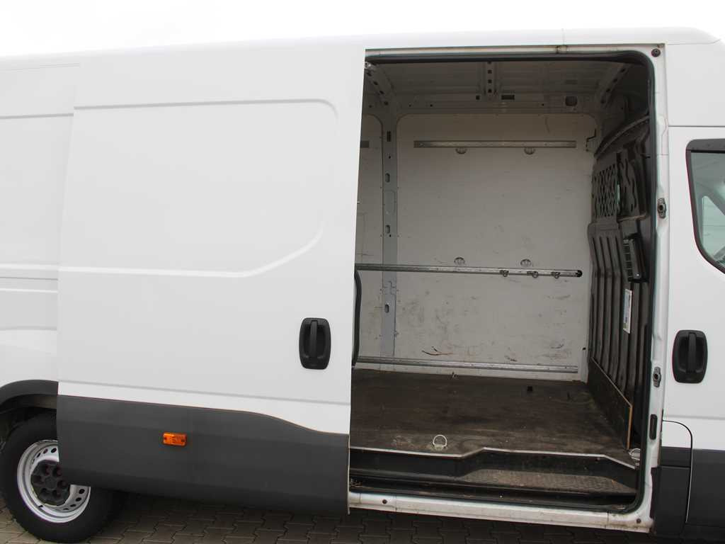 Furgon Iveco Daily 35S16