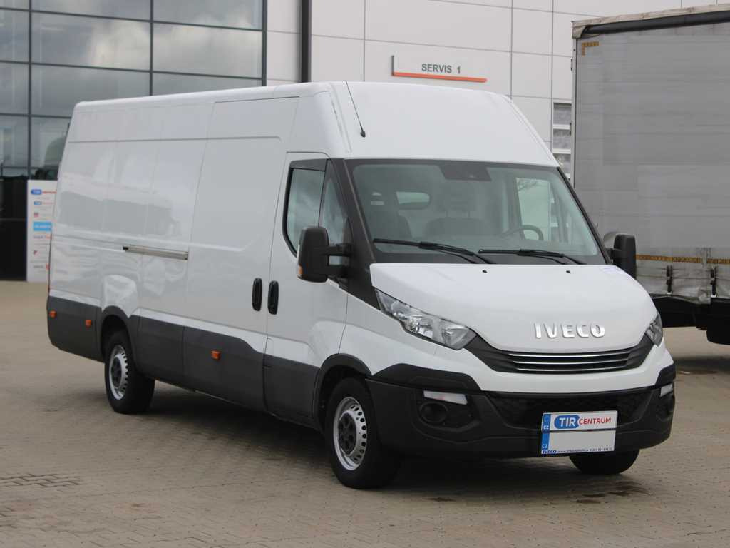 Furgon Iveco Daily 35S16