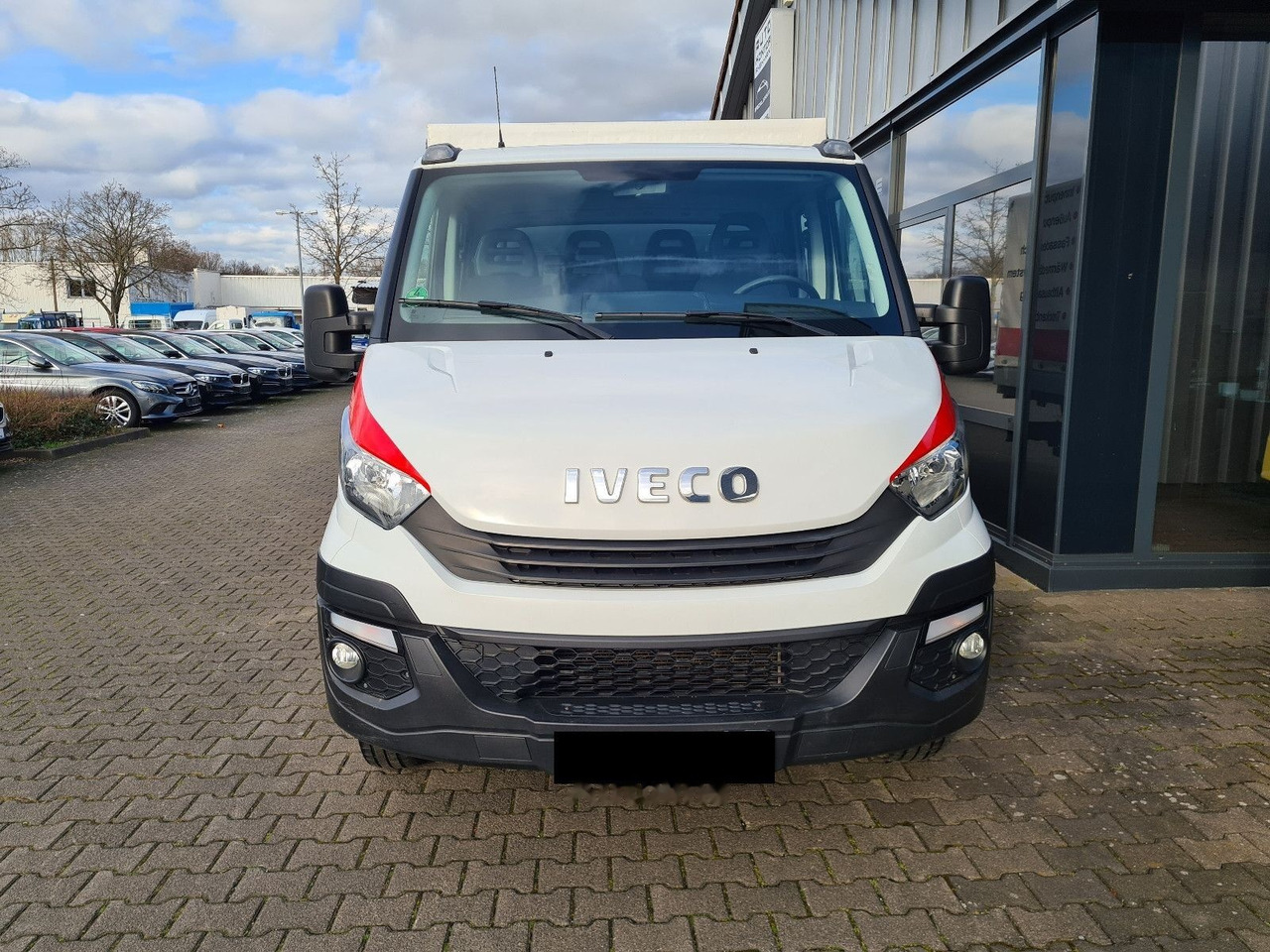 IVECO Daily 35 C15 Doka Curtain side leasing IVECO Daily 35 C15 Doka Curtain side: obrázek 3