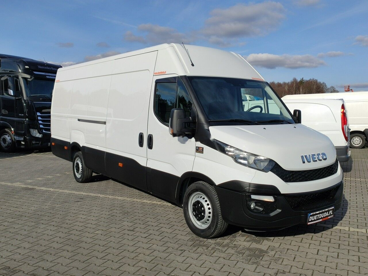 IVECO Daily 35 S17 leasing IVECO Daily 35 S17: obrázek 4