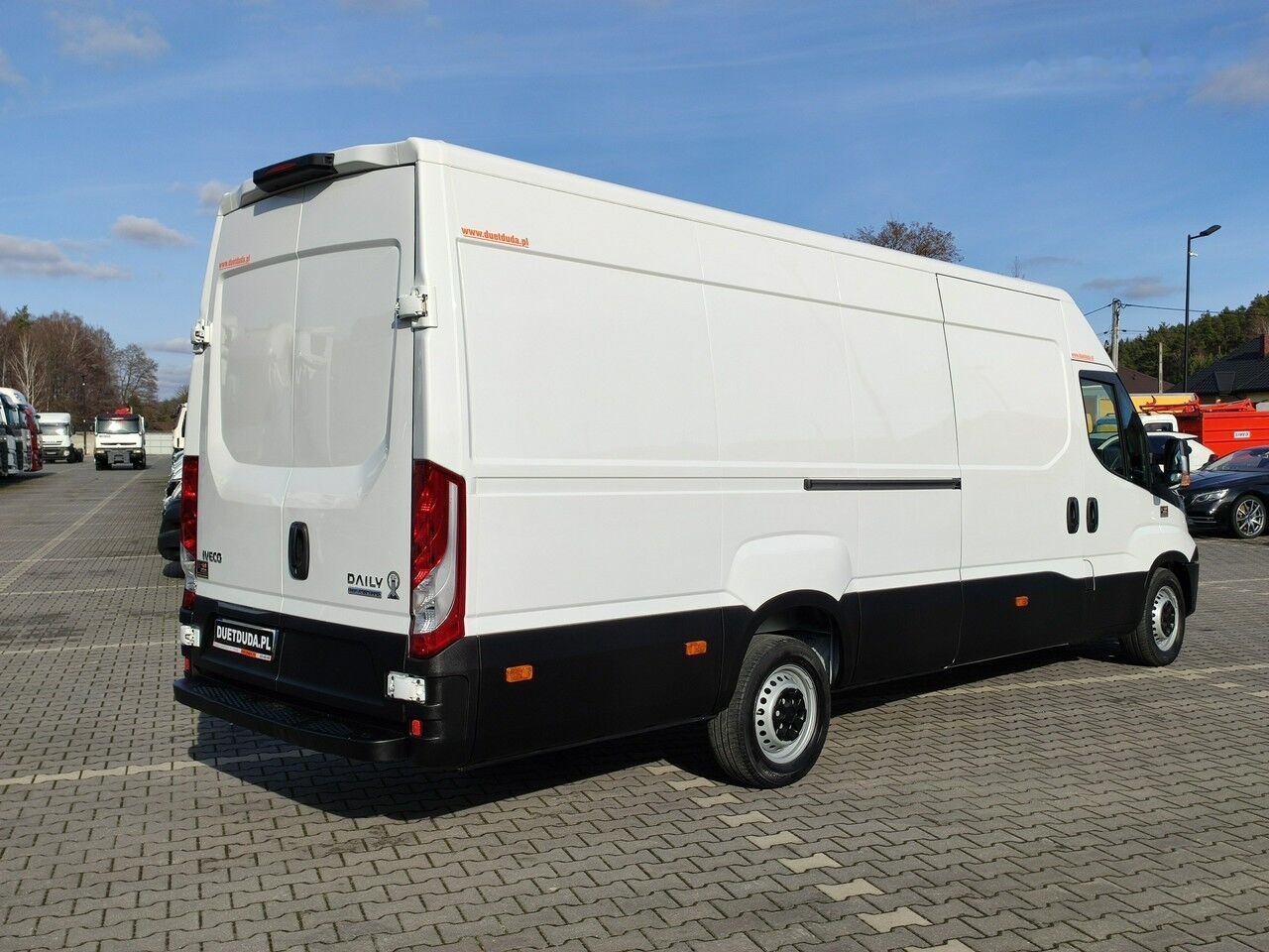 IVECO Daily 35 S17 leasing IVECO Daily 35 S17: obrázek 11