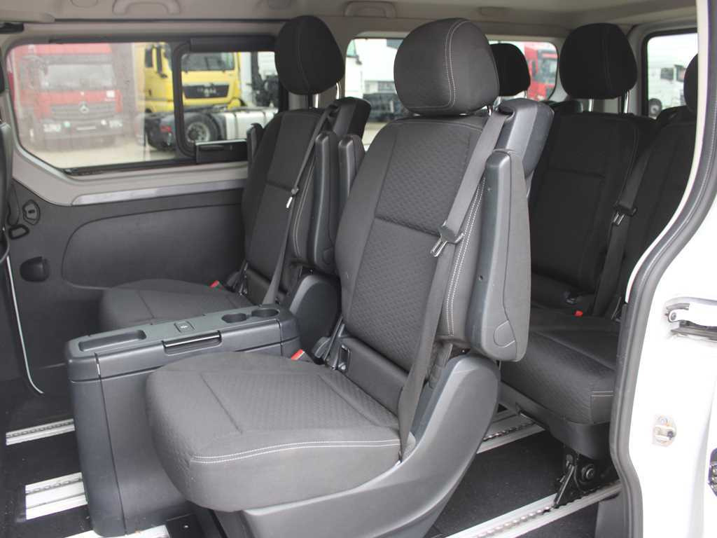 Mikrobus Opel VIVARO-B, 7 SEATS