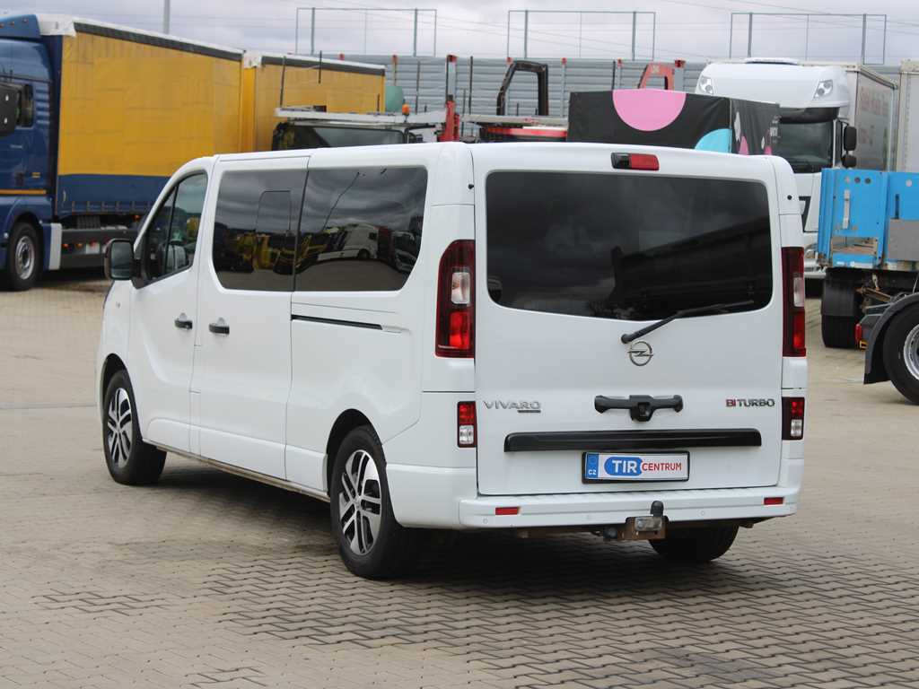 Mikrobus Opel VIVARO-B, 7 SEATS