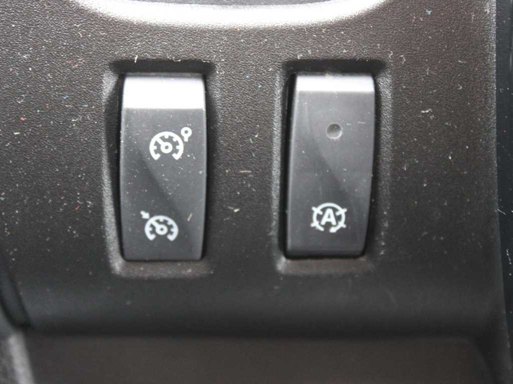 Mikrobus Opel VIVARO-B, 7 SEATS