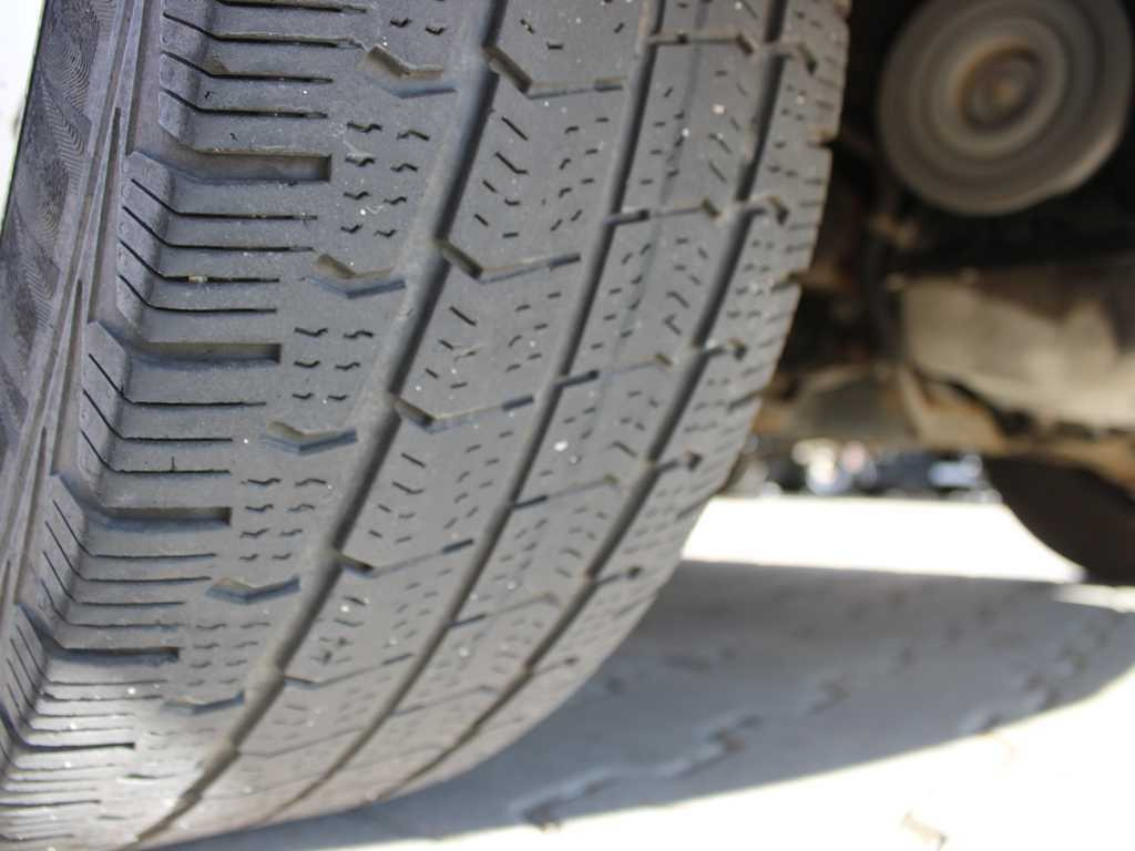 Plachtová dodávka Renault MASTER, EURO 4, HYDRAULIC FRONT, CAMERA