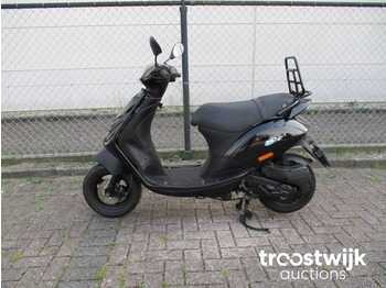 Piaggio Zip 50 4T - Motocykl
