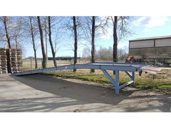 Nástroj/ vybavení RAMP FOR LOADING