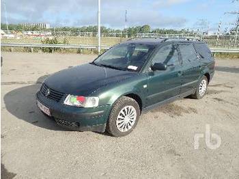 Osobní auto VOLKSWAGEN PASSAT