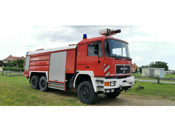 Hasičský vůz MAN 25.502 Feuerwehr 6x6 GTLF 8000: obrázek 1