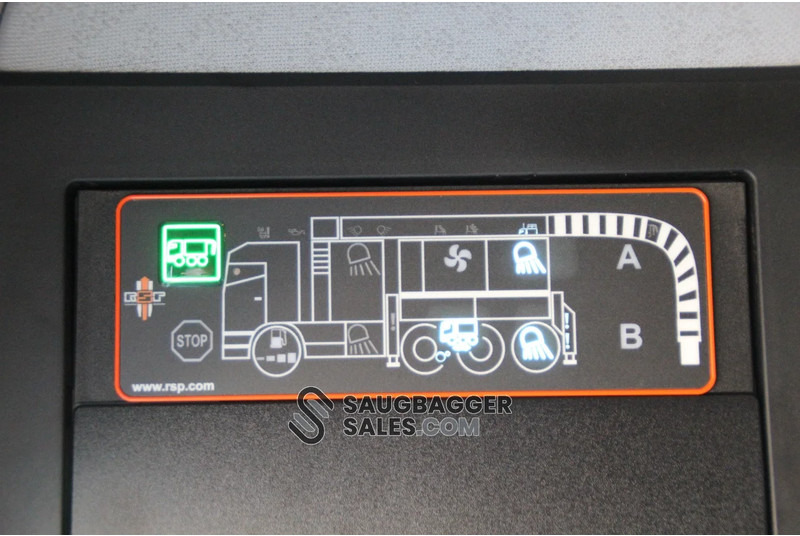 Čistič odpadových jam Mercedes-Benz Arocs 3251 RSP Saugbagger 2023: obrázek 9