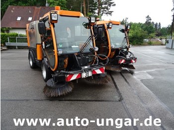 Sklizňový vůz Nilfisk JungoJet 3500 Kommunalfahrzeug 4x4 Kehrmaschine mehrfach