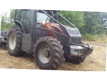 Lesní traktor Valtra T174 ACTIVE