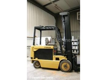 Caterpillar M80D - Vysokozdvižný vozík