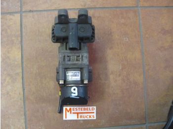 Renault Premium voetremventiel - Brzdové díly