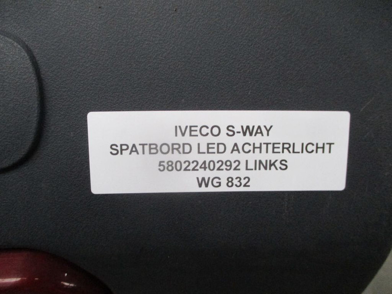 Zádní svítilna pro Nákladní auto Iveco 5802240292 41299389 / 41299388 LINKS SPATBORD MET LED LAMP S WAY 2021: obrázek 3