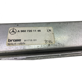 Motor ovládání oken Mercedes-Benz MERCEDES, BROSE Actros MP4 2551 (01.12-): obrázek 4