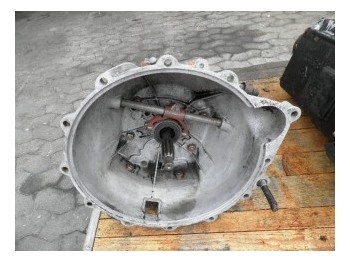 Rheinstahl Hanomag AG Schaltgetriebe G 140 - Převodovka