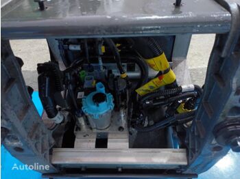 Nádrž na AdBlue pro Nákladní auto Volvo E6 100LT: obrázek 2