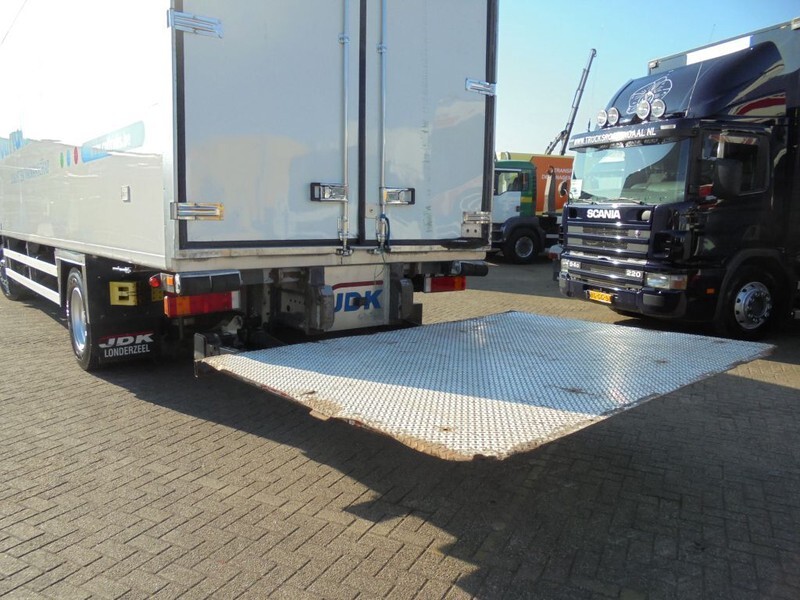 Chladírenský nákladní automobil DAF CF 75.250 + Euro 5 + Carrier Supra 950 Silent + Dhollandia Lift: obrázek 10
