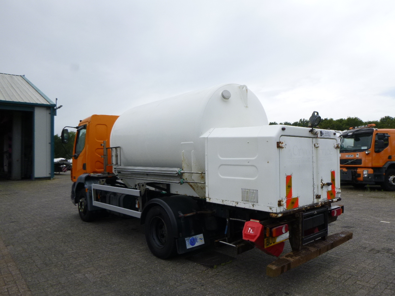 Cisternové vozidlo pro dopravu plynu D.A.F. LF 55.180 4x2 RHD ARGON gas truck 5.9 m3: obrázek 3
