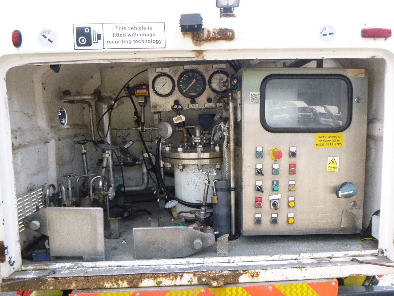 Cisternové vozidlo pro dopravu plynu D.A.F. LF 55.180 4x2 RHD ARGON gas truck 5.9 m3: obrázek 6