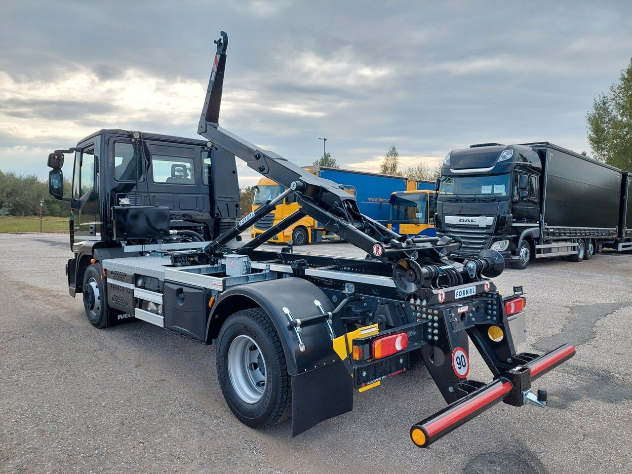 Hákový nosič kontejnerů Iveco Eurocargo 120E22 - SOFORT verfügbar