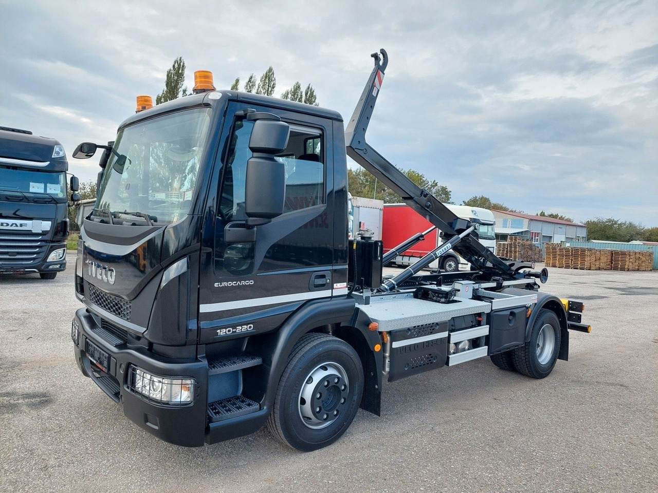 Hákový nosič kontejnerů Iveco Eurocargo 120E22 - SOFORT verfügbar