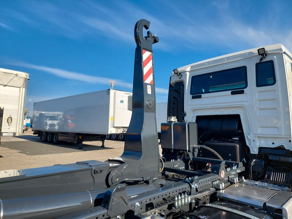 Hákový nosič kontejnerů MAN TGS 33.480 6X4 BL