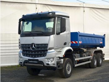 Hákový nosič kontejnerů MERCEDES-BENZ Arocs 3340A 6x6 Palfinger