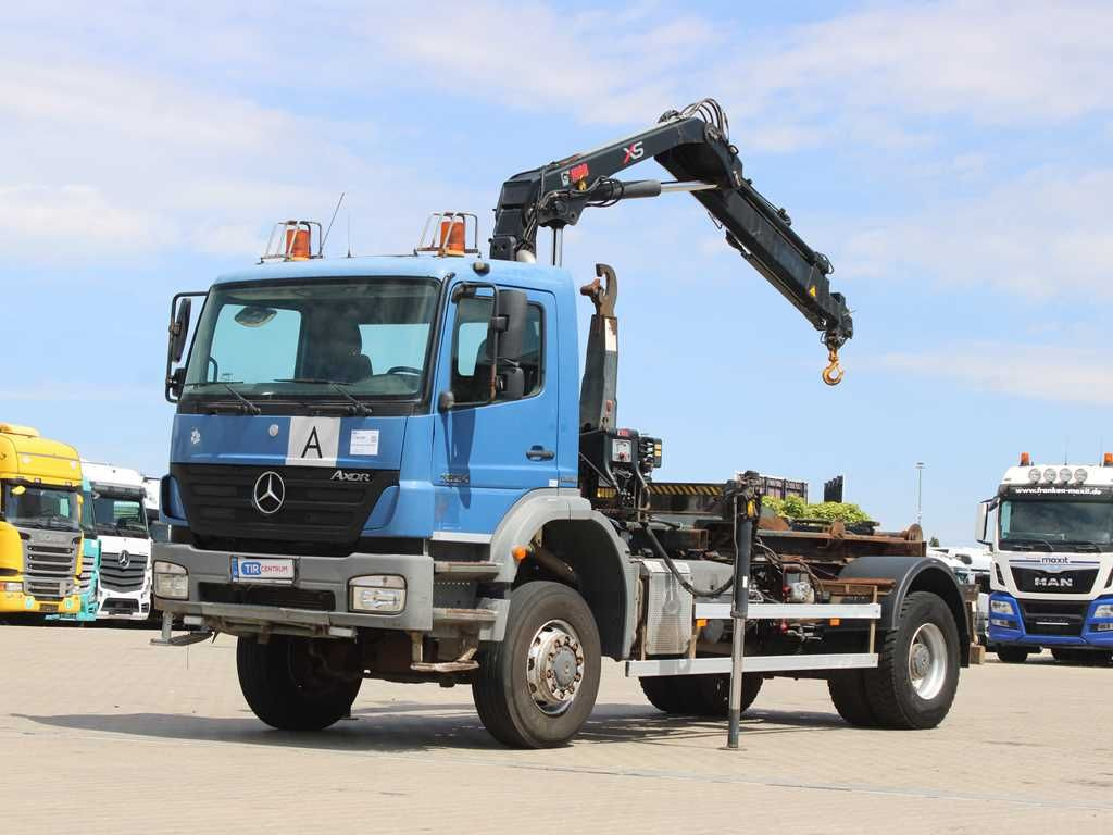 Hákový nosič kontejnerů Mercedes-Benz AXOR 1824, CRANE HIAB 099B-3 DUO, 4x4