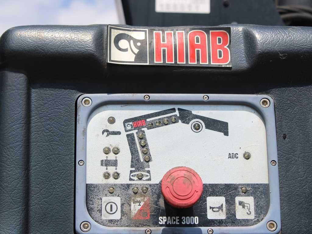 Hákový nosič kontejnerů Mercedes-Benz AXOR 1824, CRANE HIAB 099B-3 DUO, 4x4