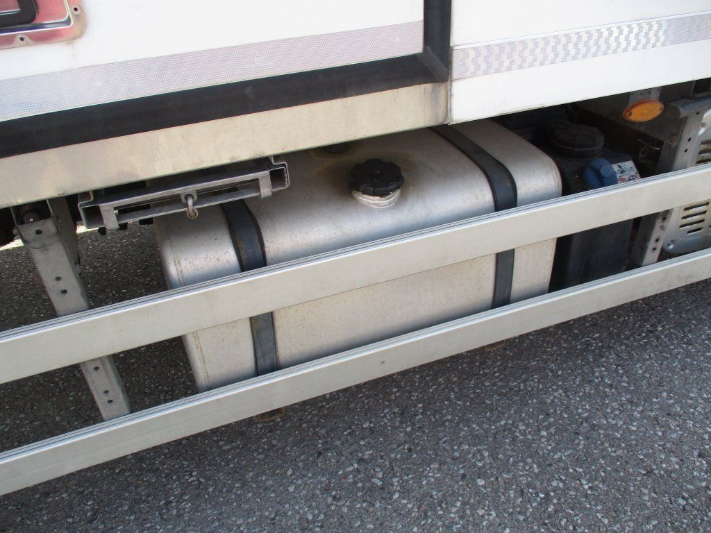 Chladírenský nákladní automobil Iveco ML120E25: obrázek 16