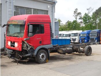 Plachtový nákladní auto MAN TGM 15.280 Chassis - unfall: obrázek 1