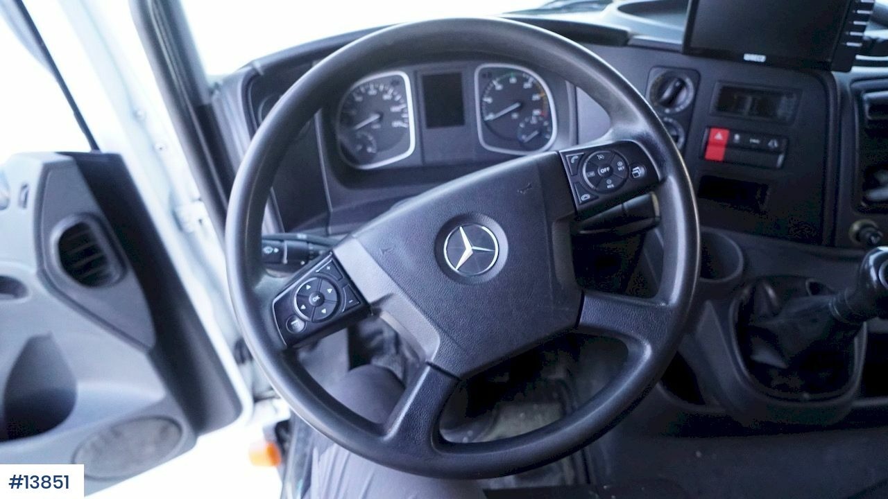 Skříňový nákladní auto Mercedes Atego: obrázek 27